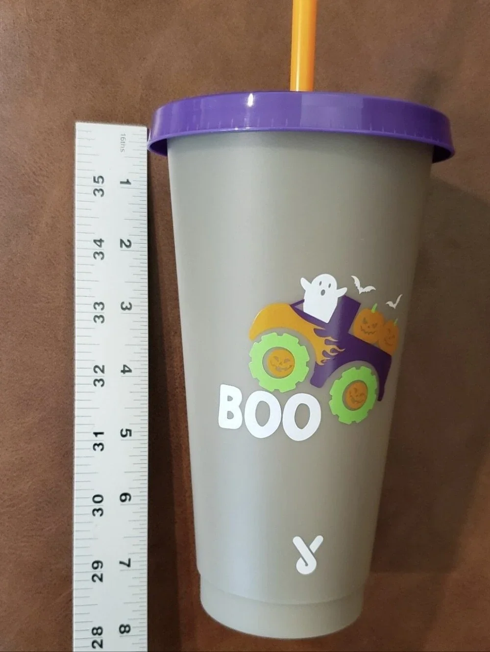 6 Color Changing Plastic 24 oz. Tumblers/Lids/Straws. Halloween Mix & Match NEW